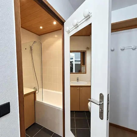 - Inout - 3 Beds Flat D-315
